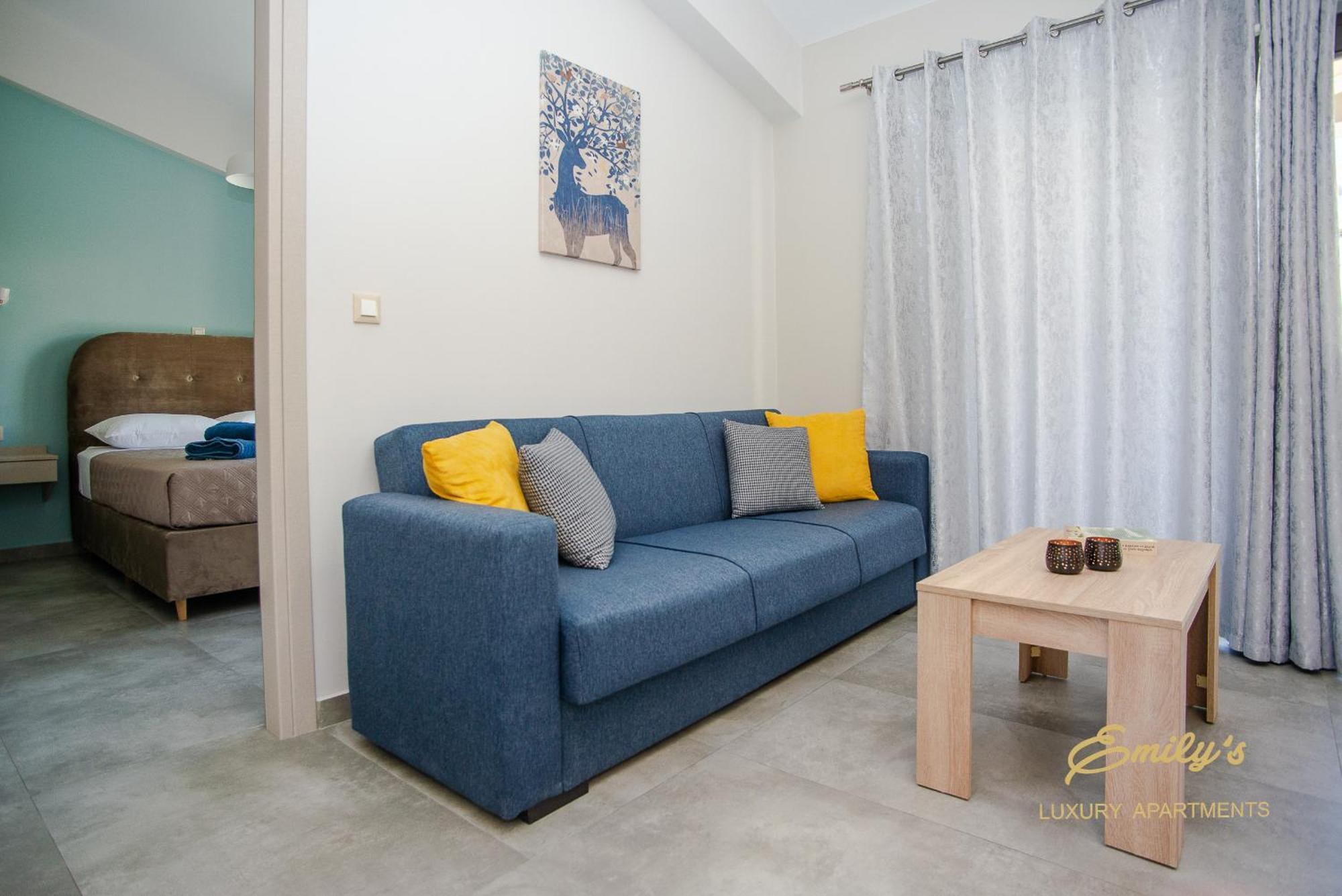 Emily'S Luxury Apartments Argostoli  Exterior photo